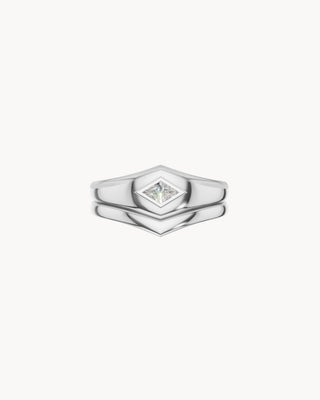 ALEX No. 1 | Lozenge Cut Diamond Signet Bezel Ring