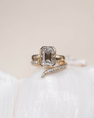 NORA No. 4 | Wrap Wedding Band